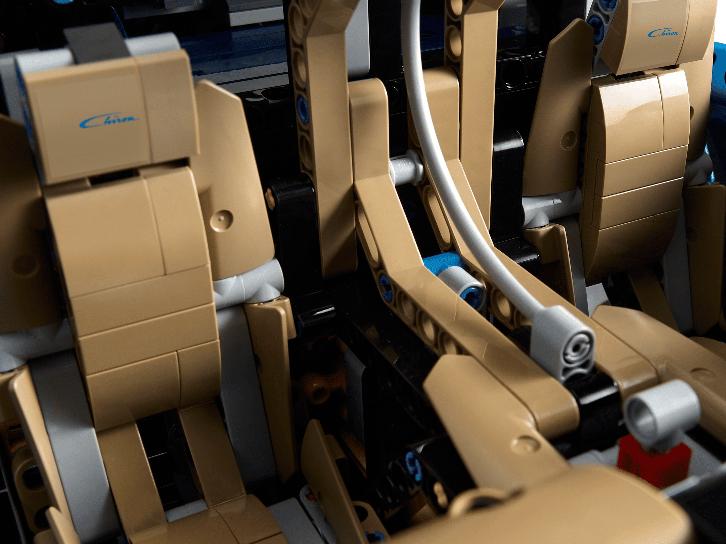 Bugatti Chiron TECHNIC 42083 (3599+pcs)
