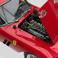 Ferrari 250 GTO 1:18 scale model